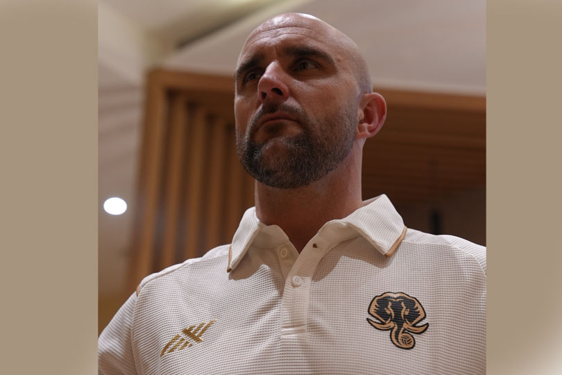 പീറ്റർ ഹാർട്‌ലി കേരള ബ്ലാസ്റ്റേഴ്‌സിന്റെ അസിസ്റ്റന്റ് കോച്ചായി ചുമതലയേറ്റു.